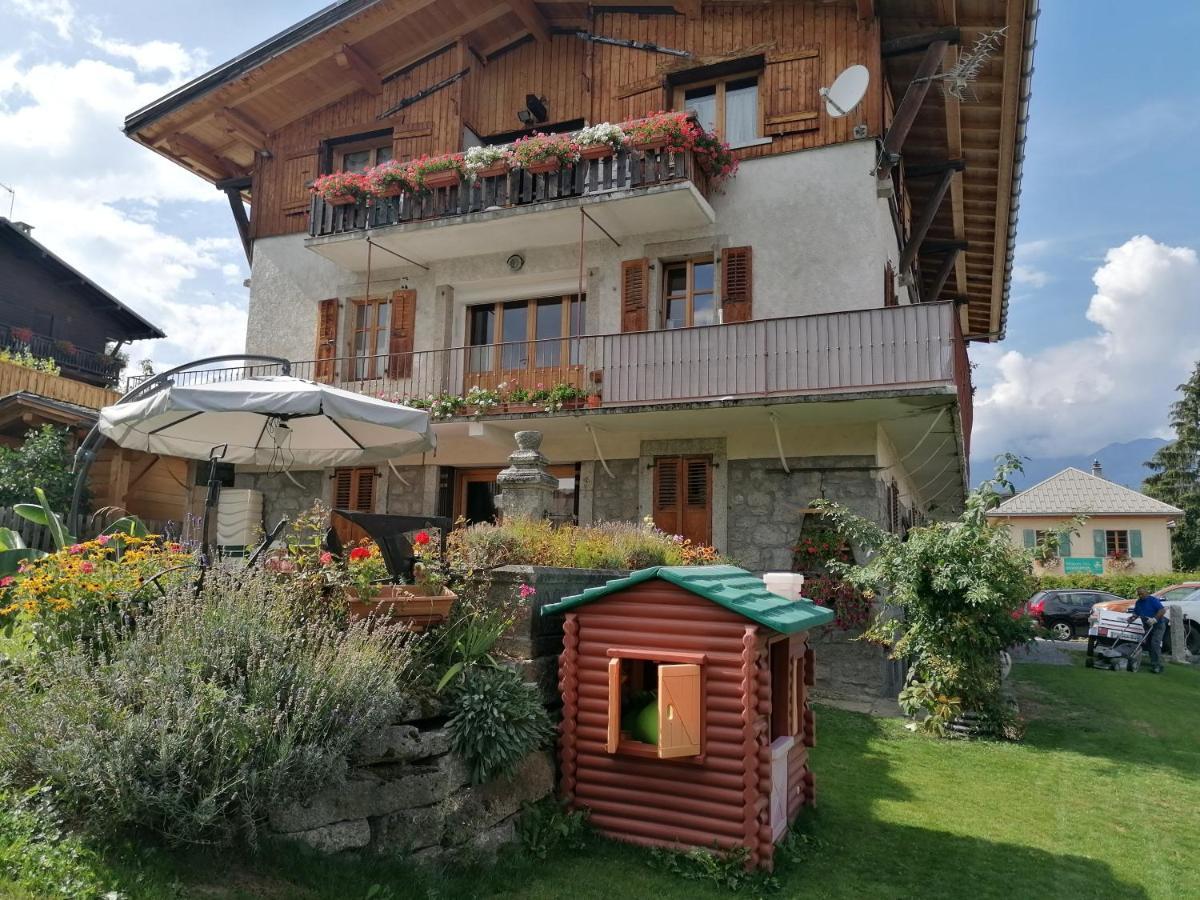 Chalet Mont-Blanc 꽁블루 외부 사진