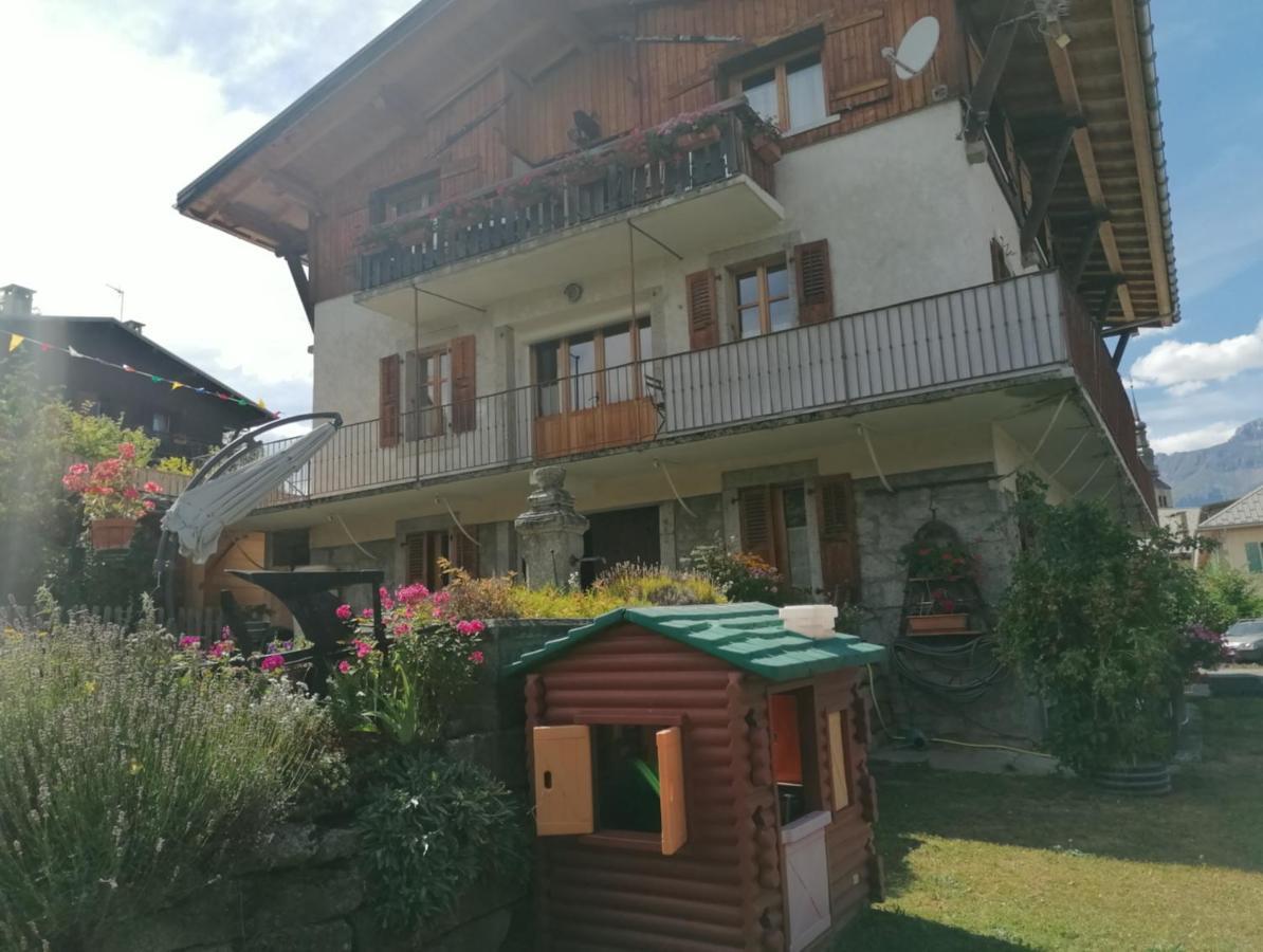Chalet Mont-Blanc 꽁블루 외부 사진